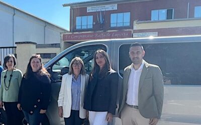 Mobilità scolastica, un pulmino a supporto delle attività didattiche